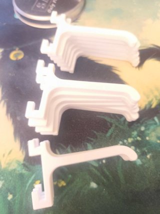 Soportes Ikea blancos