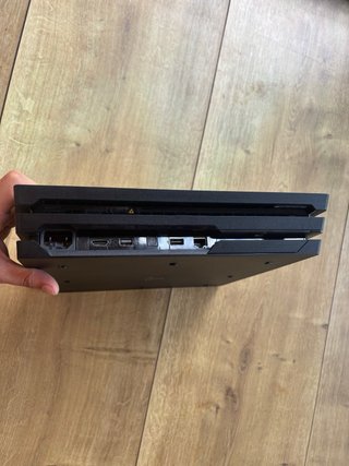 Consola PS4 Pro 1Tb