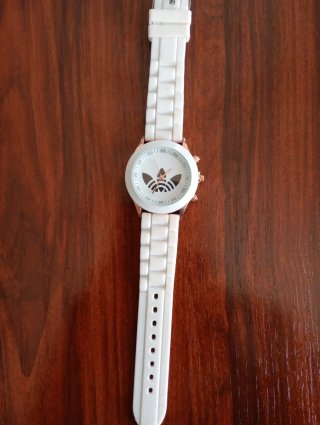 Reloj Adidas Blanco y Dorado