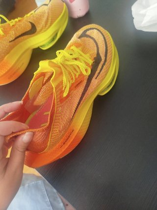 Deportivas Nike Alphafly Naranja/Amarillo