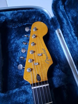 Fender Stratocaster Modern Player Blanca