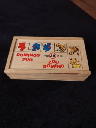 Dominó de madera con animales para niños