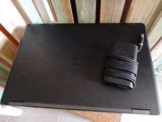LOT 8 PORTÀTILS DELL CORE I5 VPRO-500 GB-RAM 8GB