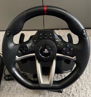 PS4 Pro 1Tb + Volante Hori + 2 DualShock