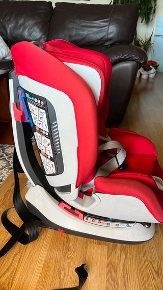 Silla de coche Chicco roja
