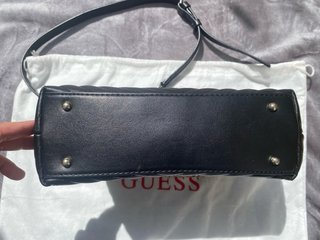 Bolso Guess Negro