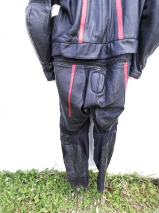 Mono de moto Reko Talla 3XL con chepa