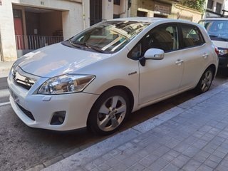 Toyota Auris 2011