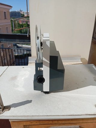 Proyector K6 MAX Super 8mm Automático