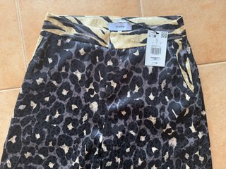 Conjunto Scalpers pantalón y camisa