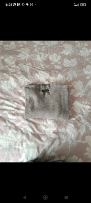 Jersey gris Stradivarius