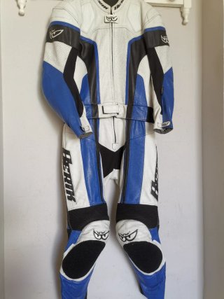 Mono de moto Berik Lauro Talla L