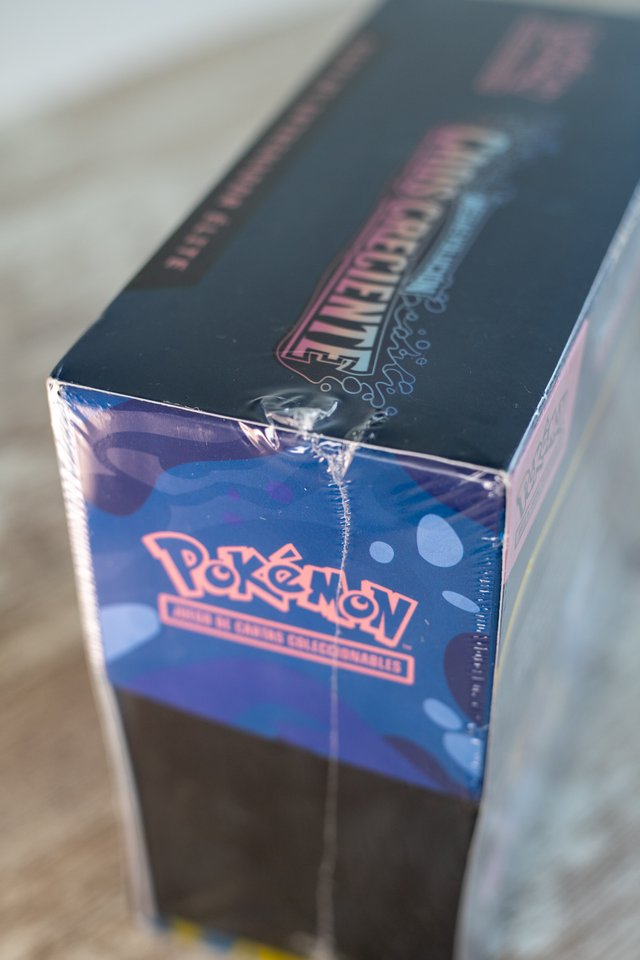 ETB Caos Creciente Español Pokémon TCG