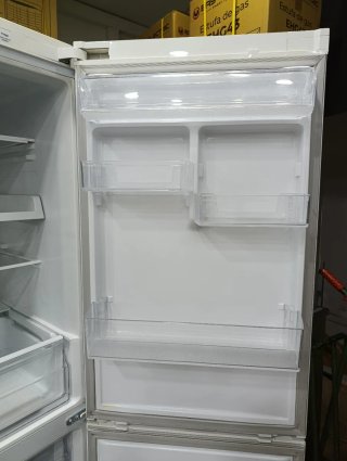 Nevera Samsung No Frost 1.85x60cm