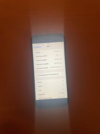 iPhone SE (2020) - 64 GB - FANTASTICHE CONDIZIONI