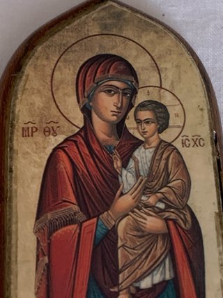Ícono religioso de madera