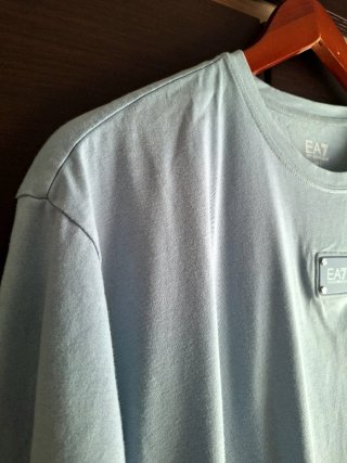 T-shirt azzurra EA7 Emporio Armani 100% cotone