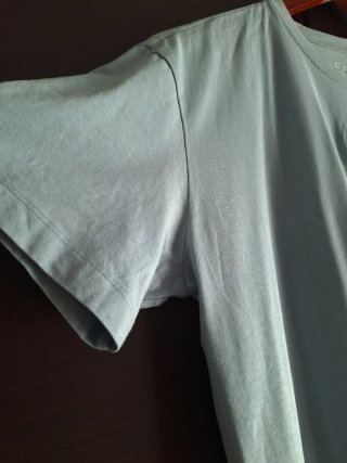 T-shirt azzurra EA7 Emporio Armani 100% cotone