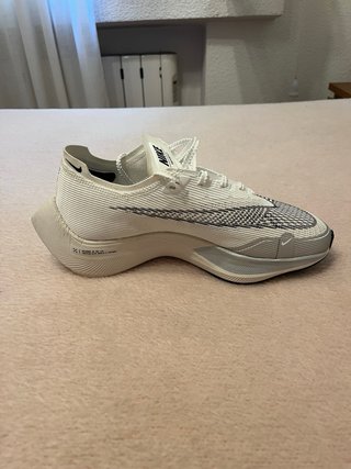 Nike Vaporfly Grises y Blancas