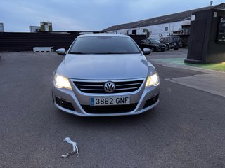 Volkswagen Passat CC 2009