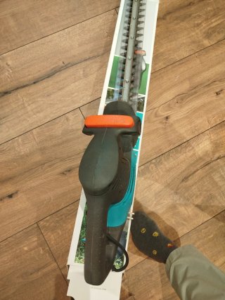 Cortasetos Eléctrico GARDENA ErgoTec