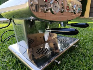 Cafetera Francis Francis Illy Cromada