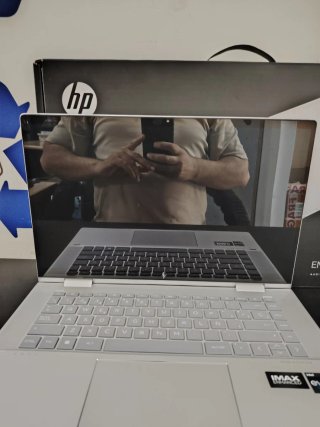 HP Envy X360 2in 1  15-fe001ns i7-1355U 16GB 1TB