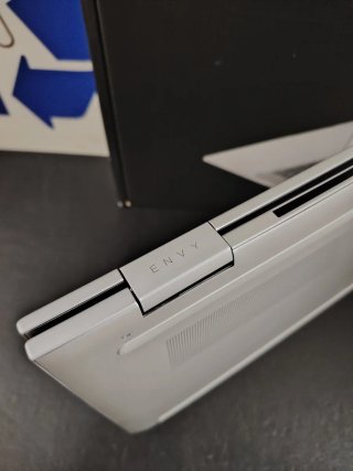 HP Envy X360 2in 1  15-fe001ns i7-1355U 16GB 1TB