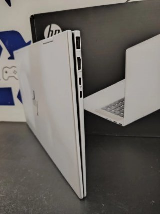 HP Envy X360 2in 1  15-fe001ns i7-1355U 16GB 1TB