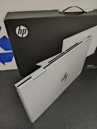 HP Envy X360 2in 1  15-fe001ns i7-1355U 16GB 1TB