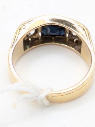 Anillo Oro 18k Zafiro y Diamantes