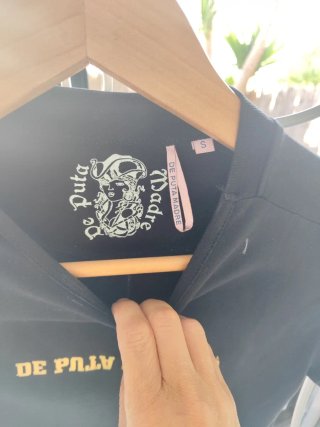 Camiseta de puta madre negra