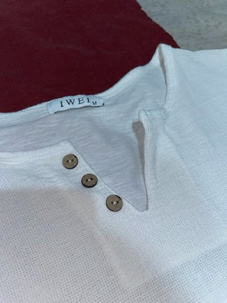 Camiseta blanca Henley