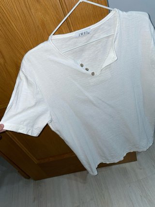 Camiseta blanca Henley