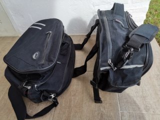 Alforjas Moto Givi Negras