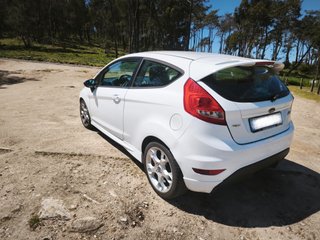 Ford Fiesta 2010