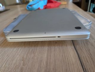 Apple MacBook Pro Mid 2012 con batteria nuova
