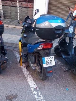 Kymco Agility City 125 Scooter Azul