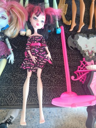 Ocasion super lote antiguas muñecas Monster High