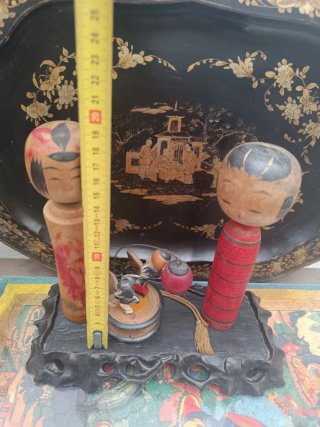 Bambole Kokeshi giapponesi