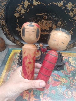 Bambole Kokeshi giapponesi