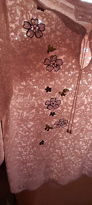 Blusa encaje pintada a mano crema manga 3/4