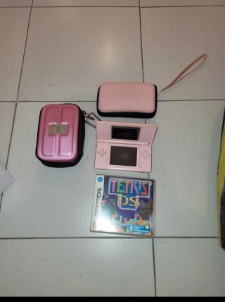 Nintendo DS Rosa + Tetris DS