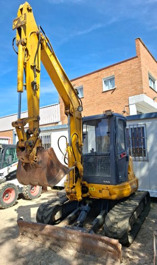 RETROEXCAVADORA KUBOTA GIRATORIA U50-3a   5 Ton.