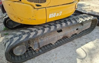 RETROEXCAVADORA KUBOTA GIRATORIA U50-3a   5 Ton.