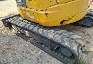 RETROEXCAVADORA KUBOTA GIRATORIA U50-3a   5 Ton.