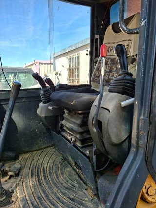 RETROEXCAVADORA KUBOTA GIRATORIA U50-3a   5 Ton.