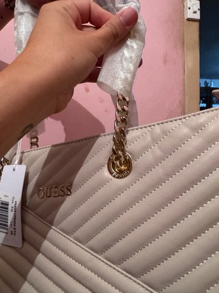 Bolso y monedero Guess blanco crema