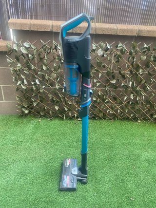 Aspiradora Hoover HF500 Pets