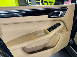 Porsche Macan 2014